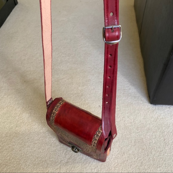 Purse - Picture 2 of 6